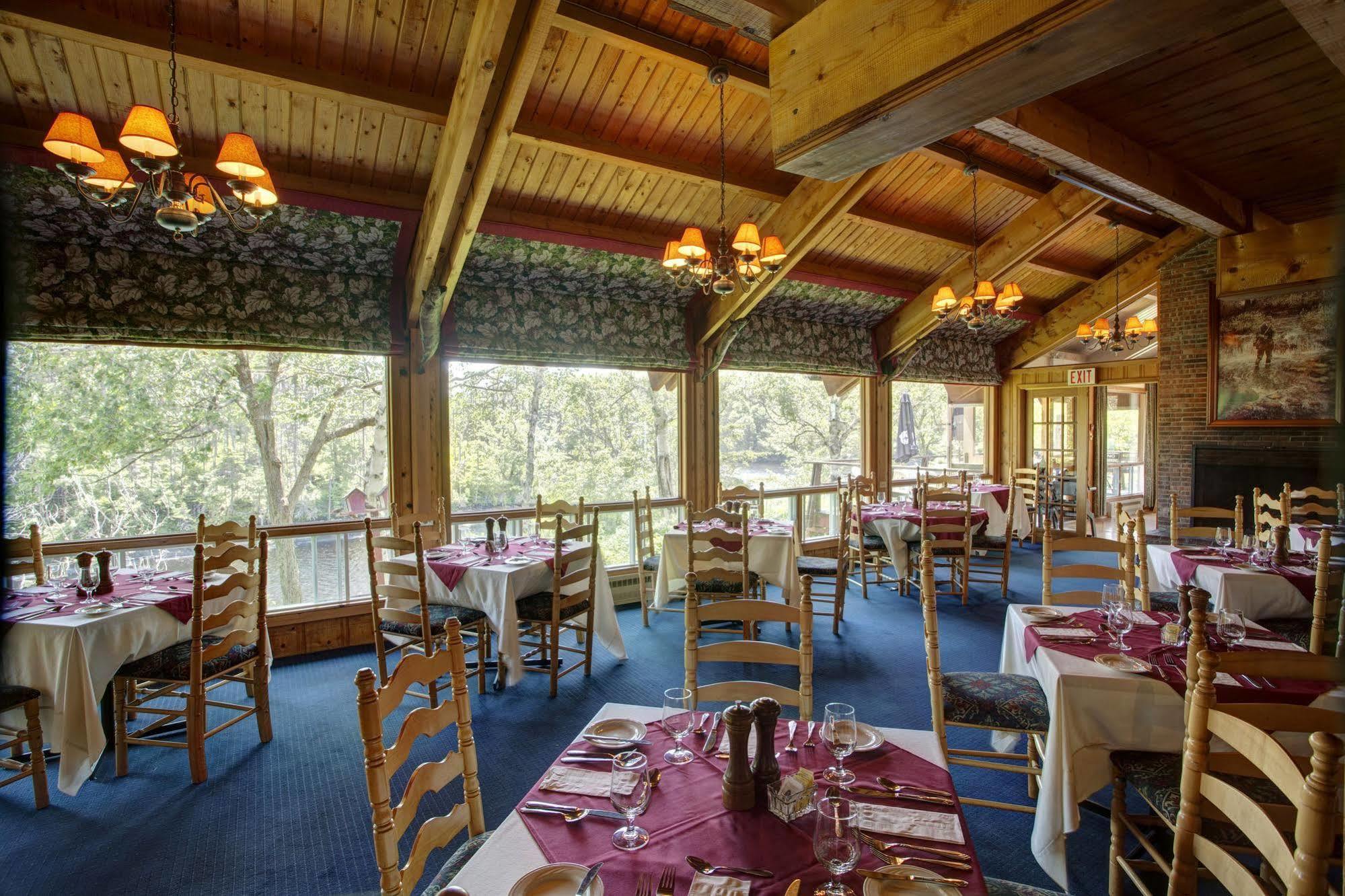Liscombe Lodge Resort & Conference Center Екстер'єр фото